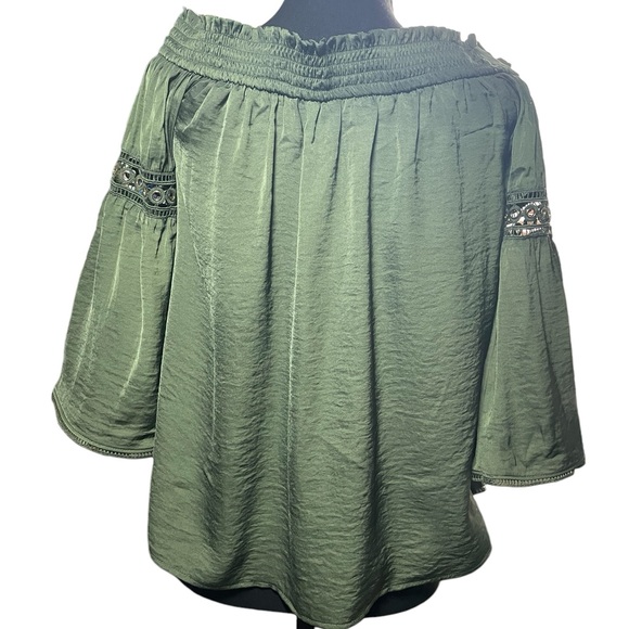 Jennifer Lopez Blouse - Picture 5 of 11